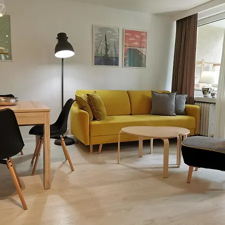 Family Lu Apartment - 3 Bedrooms, 2 Bathrooms, 200M Beach アパート ソポト
