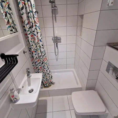 Family Lu Apartment - 3 Bedrooms, 2 Bathrooms, 200M Beach