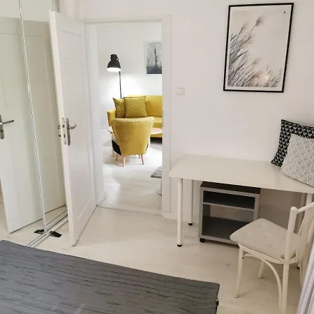 Family Lu Apartment - 3 Bedrooms, 2 Bathrooms, 200M Beach アパート