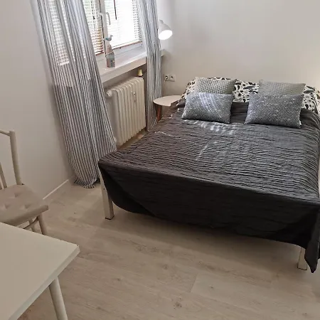 Family Lu Apartment - 3 Bedrooms, 2 Bathrooms, 200M Beach