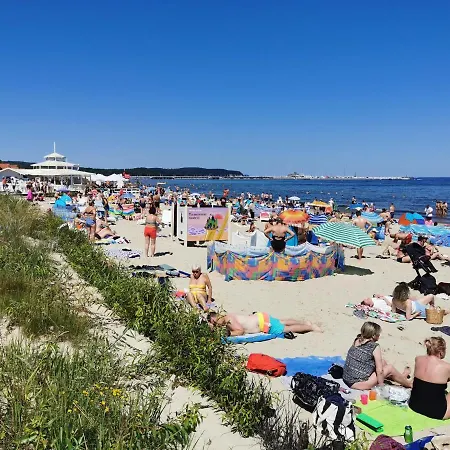 Family Lu Apartment - 3 Bedrooms, 2 Bathrooms, 200M Beach Lejlighed